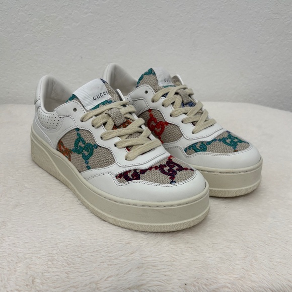 Gucci sneakers - Picture 1 of 10